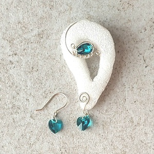 Ezüstözött fülékszerek swarovski kristályokkal - ékszer - fülbevaló - fülékszer - Meska.hu