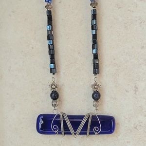 Olvasztott üveg és acél - ékszer - nyaklánc - statement nyaklánc - Meska.hu