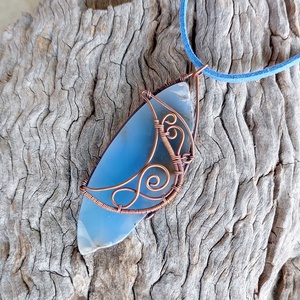 Kék achát és vörösréz nyaklánc - ékszer - nyaklánc - medálos nyaklánc - Meska.hu