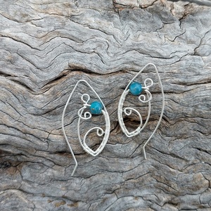 Apatit köves ezüstözött fülbevaló - ékszer - fülbevaló - lógó fülbevaló - Meska.hu