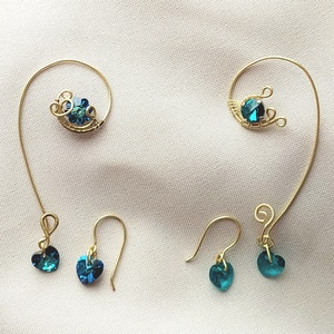 Különleges fülékszerek swarovski kristályokkal - Meska.hu