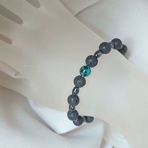 Unisex ásványkarkötő: lávakő, hematit és krizokolla - ékszer - karkötő - ásványkarkötő - Meska.hu