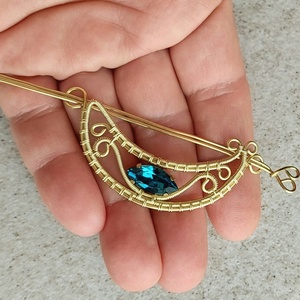 Arany színű hajtű zöld swarovskival - ruha & divat - hajdísz & hajcsat - hajcsat & hajtű - Meska.hu