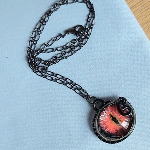 Piros sárkányszemes nyaklánc - ékszer - nyaklánc - medálos nyaklánc - Meska.hu