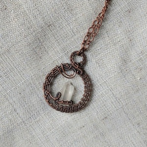 Vörösréz nyaklánc natúr hegyikristály ásvány kővel - Meska.hu