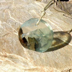 Aurora - műgyanta és fa nyaklánc - ékszer - nyaklánc - medálos nyaklánc - Meska.hu