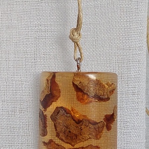 Toboz és műgyanta nyaklánc, Ékszer, Nyaklánc, Medálos nyaklánc, Ékszerkészítés, MESKA