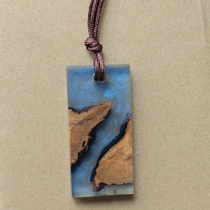 Olajfa szeletek és kék műgyanta nyaklánc - ékszer - nyaklánc - medálos nyaklánc - Meska.hu