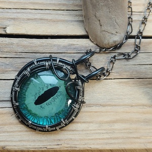 Zöld sárkányszem drót nyaklánc - ékszer - nyaklánc - medálos nyaklánc - Meska.hu