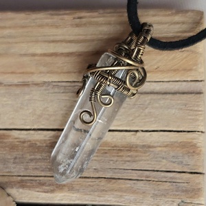 Antikolt alpakka nyaklánc hegyikristály ásvánnyal - ékszer - nyaklánc - medálos nyaklánc - Meska.hu