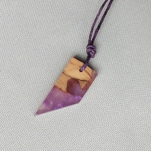 Műgyanta nyaklánc olajfával - ékszer - nyaklánc - medálos nyaklánc - Meska.hu