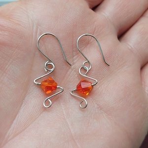 Sterling ezüst gyerek fülbevaló swarovski kristállyal - ékszer - fülbevaló - lógó fülbevaló - Meska.hu