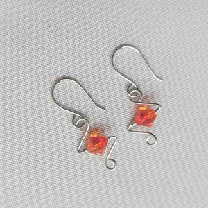 Sterling ezüst gyerek fülbevaló swarovski kristállyal - ékszer - fülbevaló - lógó fülbevaló - Meska.hu