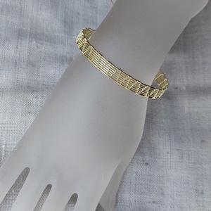 Arany színű merev karkötő, Ékszer, Karkötő, Karperec, Ékszerkészítés, MESKA