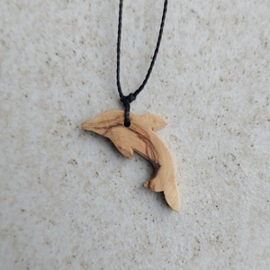 Olajfa delfin nyaklánc - ékszer - nyaklánc - medálos nyaklánc - Meska.hu