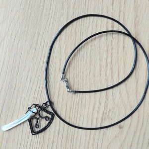 Drót fejsze nyaklánc férfi részére - ékszer - nyaklánc - medálos nyaklánc - Meska.hu