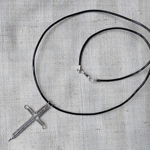 Acél és alumínium drót kard férfi nyaklánc - ékszer - nyaklánc - medálos nyaklánc - Meska.hu