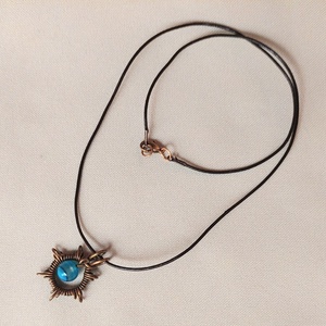 Apró réz gyerek nyaklánc kék achát ásvánnyal - ékszer - nyaklánc - medálos nyaklánc - Meska.hu