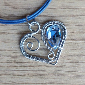 Acél drót szív nyaklánc swarovski kristállyal - ékszer - nyaklánc - medálos nyaklánc - Meska.hu