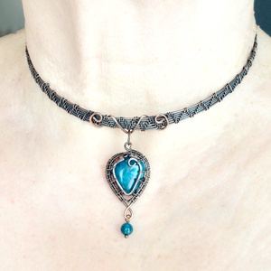 Vörösréz nyakék apatit ásvány kövekkel - Meska.hu