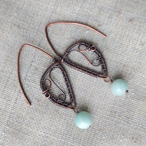 Halványzöld jáde és vörösréz fülbevaló - ékszer - fülbevaló - lógó fülbevaló - Meska.hu