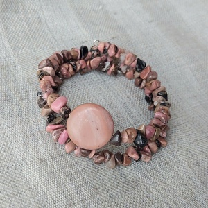 Rodonit ásvány karkötő dupla memória drótból - ékszer - karkötő - karperec - Meska.hu