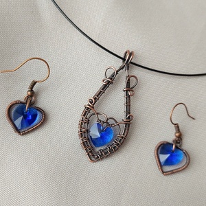 Sötétkék swarovski szív ékszer szett vörösréz drótból - Meska.hu