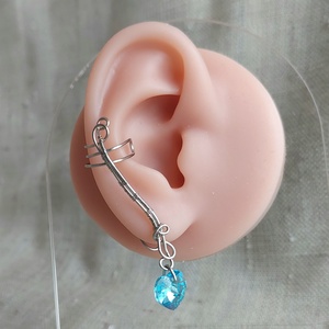 Aszimmetrikus acél fülékszer swarovski kristályokkal - ékszer - fülbevaló - fülékszer - Meska.hu