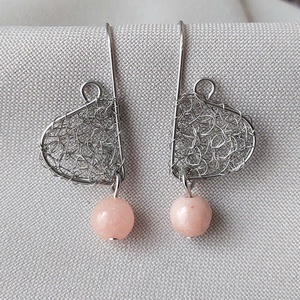 Horgolt acél fülbevaló turmalin ásvány golyókkal - ékszer - fülbevaló - lógó fülbevaló - Meska.hu