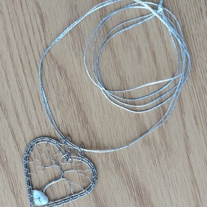 Acél életfa nyaklánc kalcedon ásvány kővel - ékszer - nyaklánc - medálos nyaklánc - Meska.hu