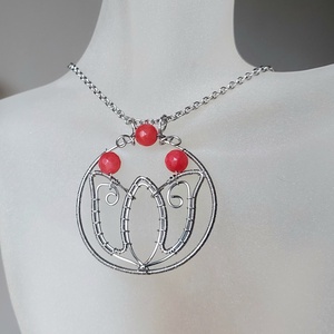 Acél tulipán nyaklánc piros jáde ásvány golyókkal - Meska.hu