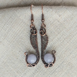 Vörösréz fülbevaló akvamarin ásvány kövekkel - ékszer - fülbevaló - lógó fülbevaló - Meska.hu