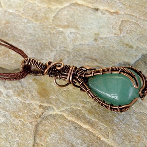 Aventurin karmok között nyaklánc - Meska.hu