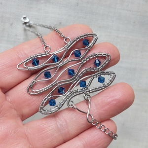 Acél karkötő swarovski kristályokkal - ékszer - karkötő - karkötő medállal - Meska.hu