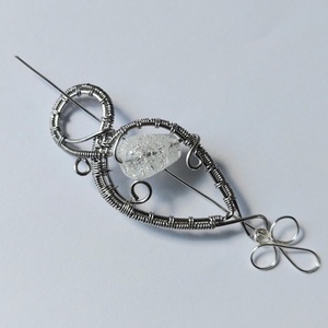 Acél bross roppantott hegyikristály ásvánnyal - ékszer - kitűző és bross - Meska.hu