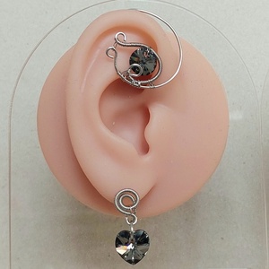 Acél aszimmetrikus fülékszer swarovski kristályokkal - Meska.hu