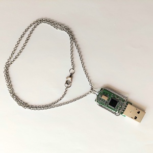 Férfi pendrive acél nyaklánc - ékszer - nyaklánc - medálos nyaklánc - Meska.hu