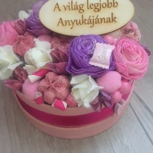 Anyák napi virág box  -  - Meska.hu