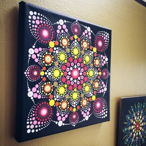 Rózsaszín dotmandala festmény swarovski kövekkel díszítve  -  - Meska.hu