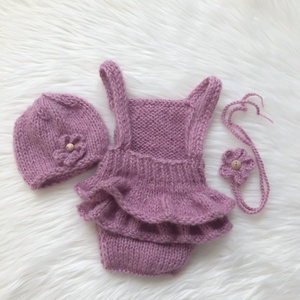 Újszülött body sapkával - ruha & divat - babaruha & gyerekruha - babafotózási ruha és kellék - Meska.hu