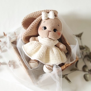 Horgolt nyuszi - baba - mama - baba játékok - szundikendő, alvóka - Meska.hu