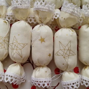 Textil szaloncukor - bézs-arany - karácsony - karácsonyi lakásdekoráció - karácsonyfadíszek - Meska.hu