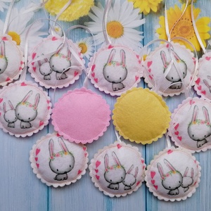 Nyuszis korongok - ünnepi díszek, dekorációk - húsvéti díszek és dekorációk - húsvéti tojásfadíszek - Meska.hu