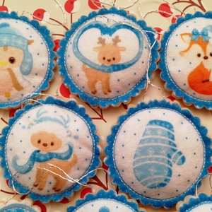 Karácsonyfadísz - kék-bézs tallérok - karácsony - karácsonyi lakásdekoráció - karácsonyfadíszek - Meska.hu