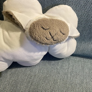 Bárányfelhő - bárány formájú puha párna, Otthon & Életmód, Lakástextil, Párna & Párnahuzat, Díszpárna (belsővel együtt), Varrás, Hímzés, MESKA