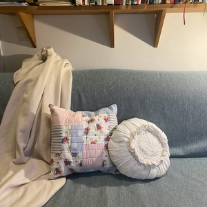 Vintage csipkés romantikus fehér díszpárna - otthon & életmód - lakástextil - párna & párnahuzat - díszpárna (belsővel együtt) - Meska.hu