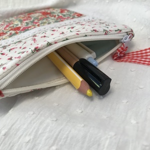 Teáscsésze vagy bögre neszesszer vagy tolltartó - otthon & életmód - papír, írószer - tolltartó & ceruzatekercs - Meska.hu