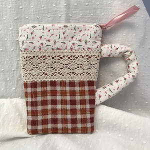 Teáscsésze vagy bögre neszesszer vagy tolltartó, Otthon & Életmód, Papír, írószer, Tolltartó & Ceruzatekercs, Varrás, MESKA