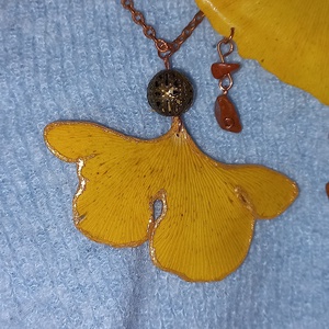 Gömbös ginkgo medál - kicsi, Ékszer, Nyaklánc, Medál, Mindenmás, MESKA
