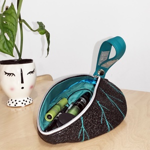 Víz férfi-elementál női levélneszesszer - Meska.hu